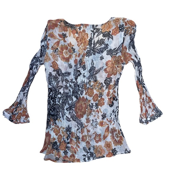 Lucky Brand Women’s Floral Cream Sheer 3/4 Sleeve V Neck Top - Picture 5 of 5